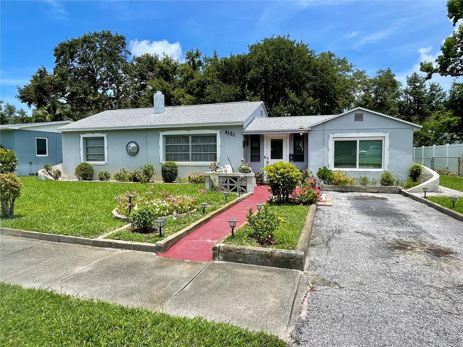 Property Photo: 8151 36th Avenue N FL 33710