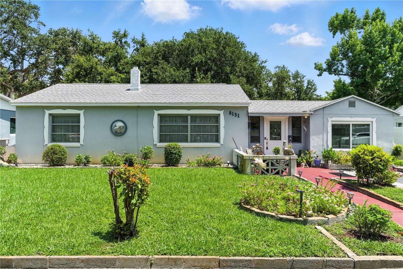 Property Photo: 8151 36th Avenue N FL 33710