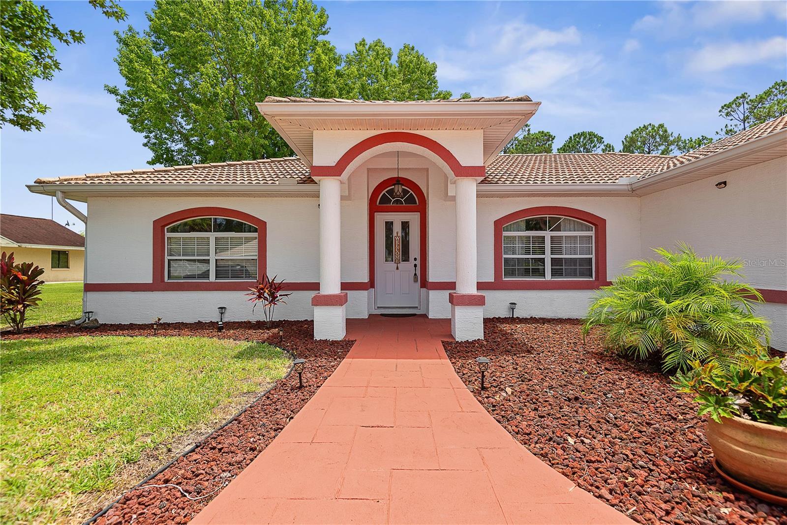 Property Photo:  54 Pine Grove Drive  FL 32164 