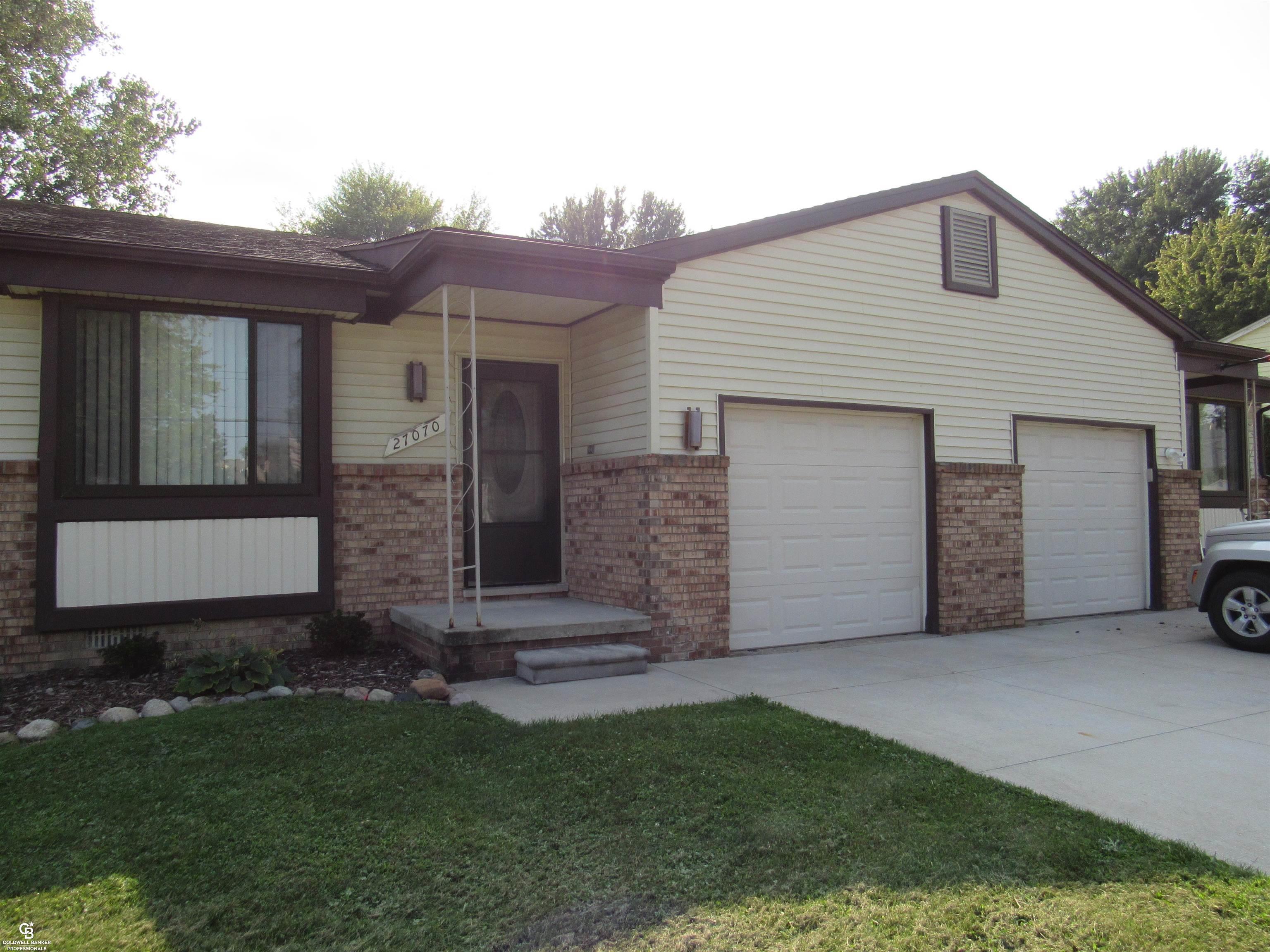 Property Photo: 27060 Campau Lane MI 48045