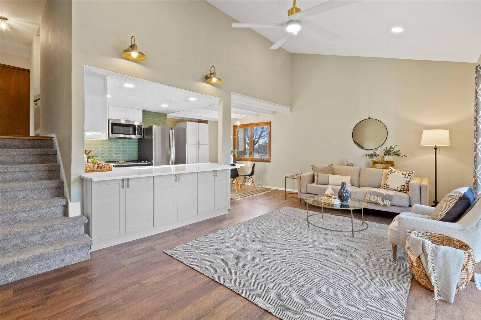 Property Photo: W54n107 McKinley Ct WI 53012