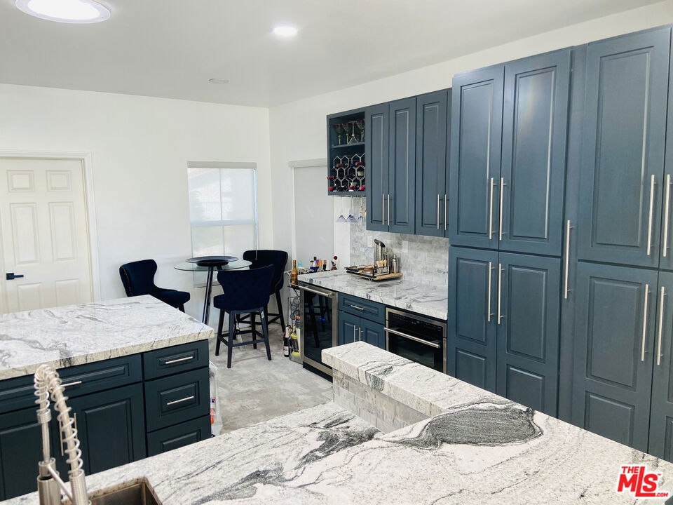 Property Photo:  64025 Dolomite Court  CA 92240 