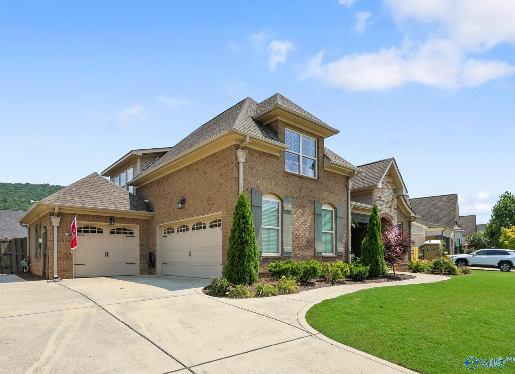 Property Photo: 47 Summerlyn Way AL 35748