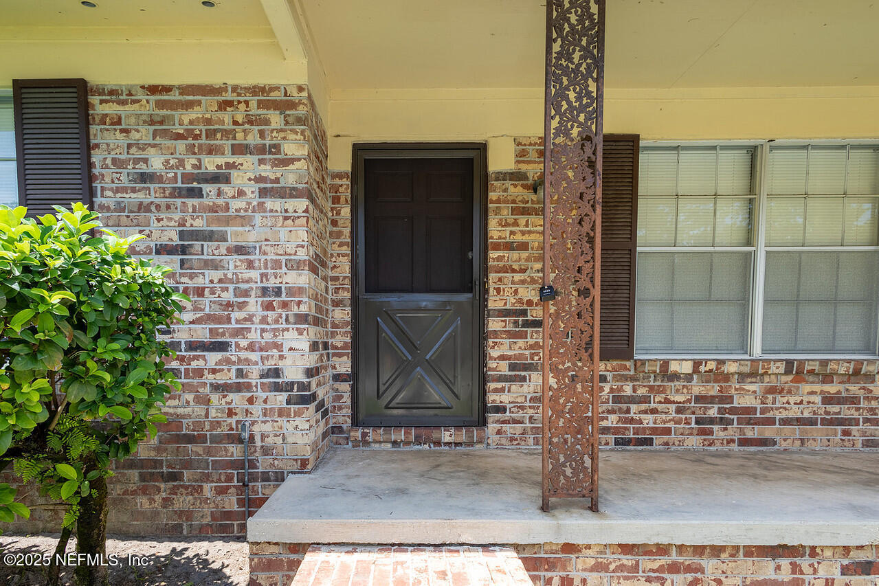 Property Photo: 1620 Bay Circle E FL 32073