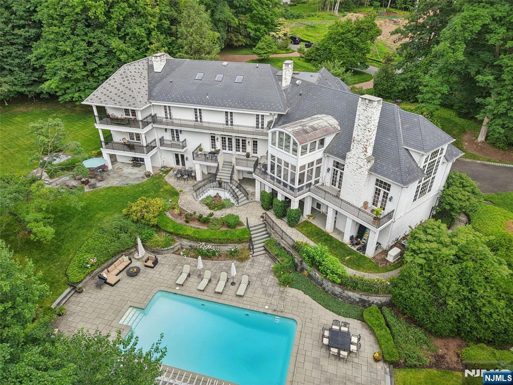 Property Photo: 11 Woodfield Lane NJ 07458