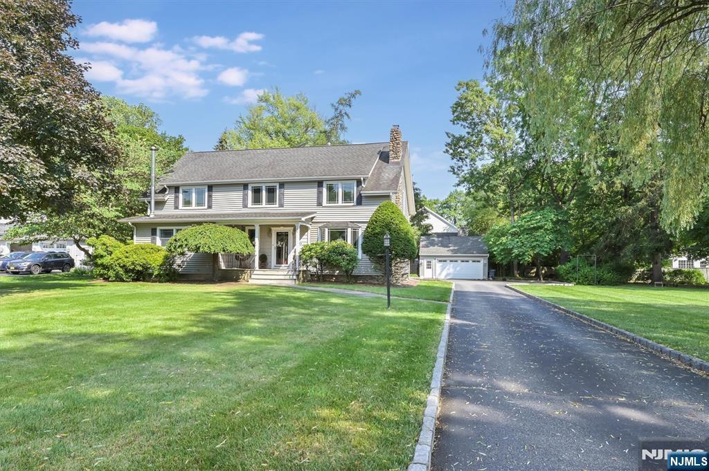 108 Park Avenue  Midland Park NJ 07432 photo