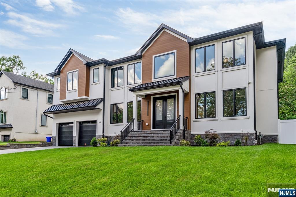 Property Photo:  391 Harrison Street  NJ 07652 
