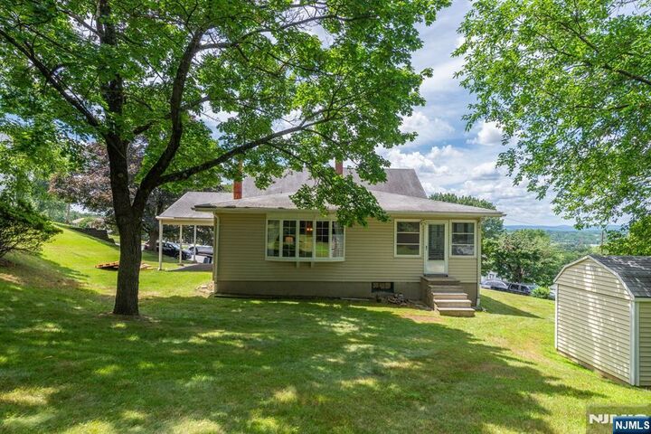 Property Photo: 103 Williams Drive NJ 07424