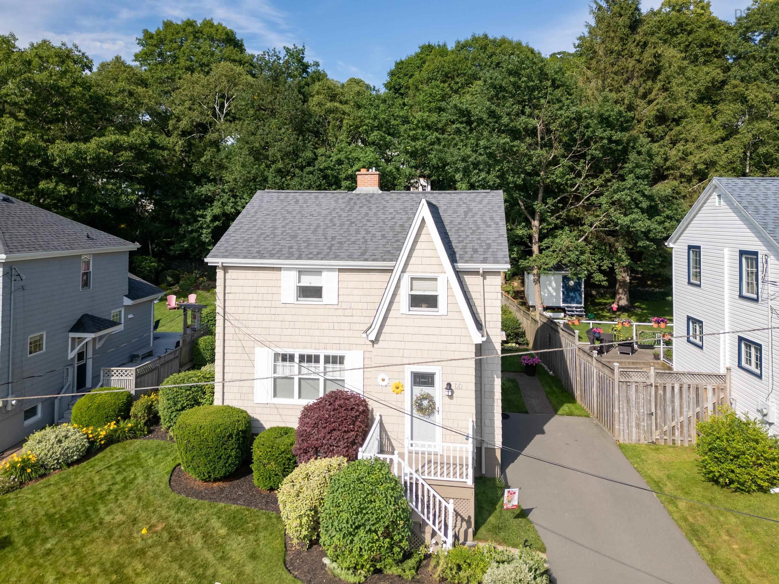 Photo de la propriété: 77 Newcastle Street NS B2Y 3M8