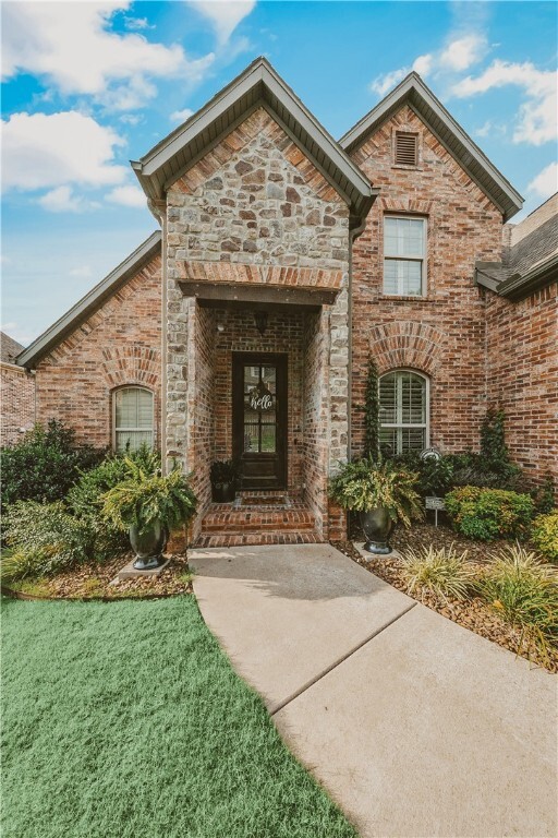 Property Photo: 4807 S Inglewood Road AR 72758