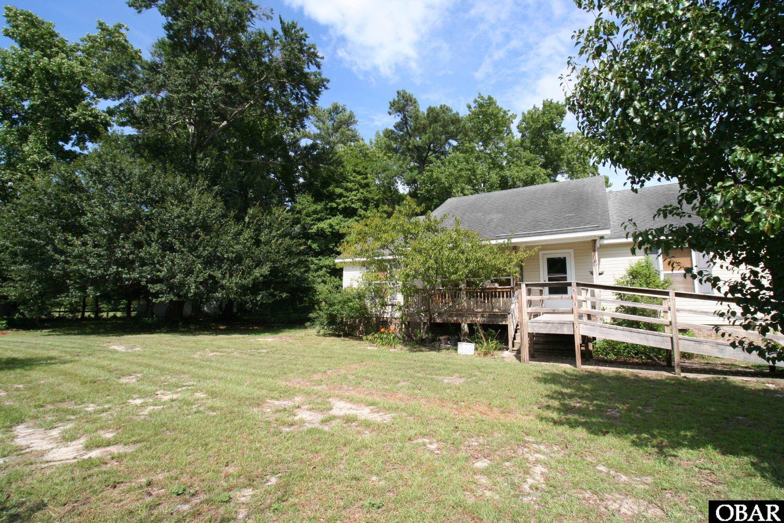 Property Photo: 100 Douglas Court NC 27941