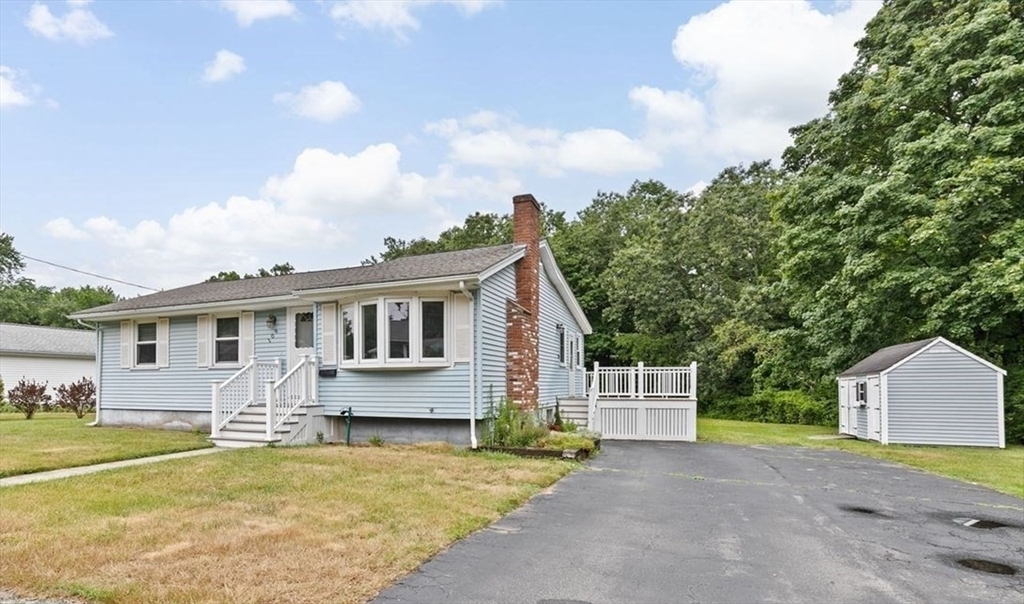 109 Lincoln Rd  Rockland MA 02370 photo