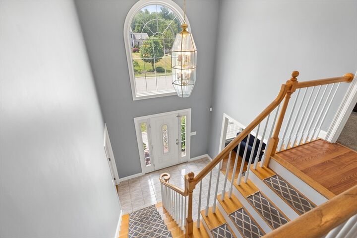 Property Photo:  1 Dogwood Ln  MA 01757 