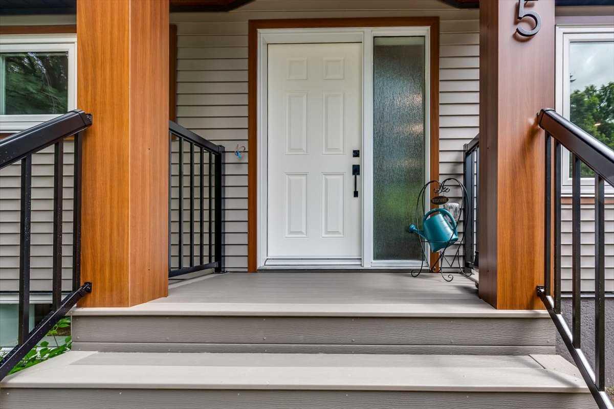 Photo de la propriété: 5305 42 Avenue AB T4N 3A6