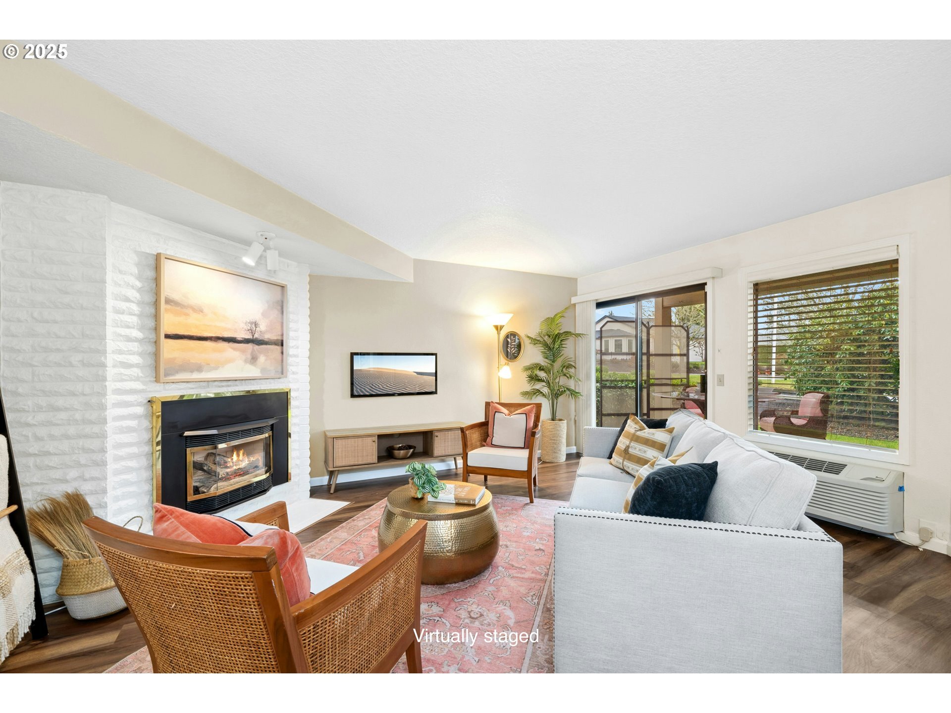Property Photo: 16146 SW 130th Ter 2 OR 97224