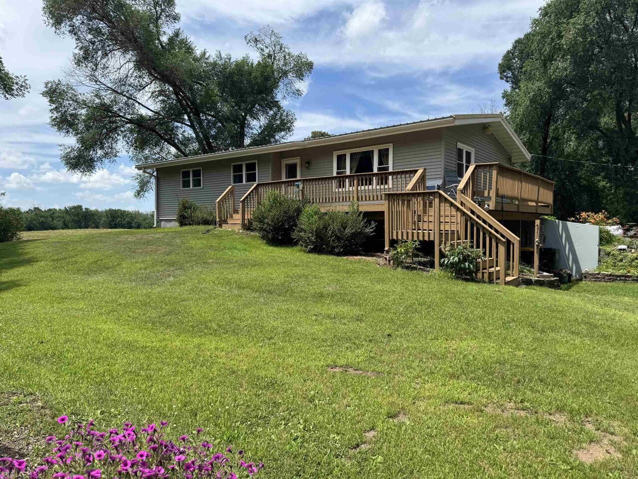 Property Photo:  3332 State Highway 133  WI 53518 