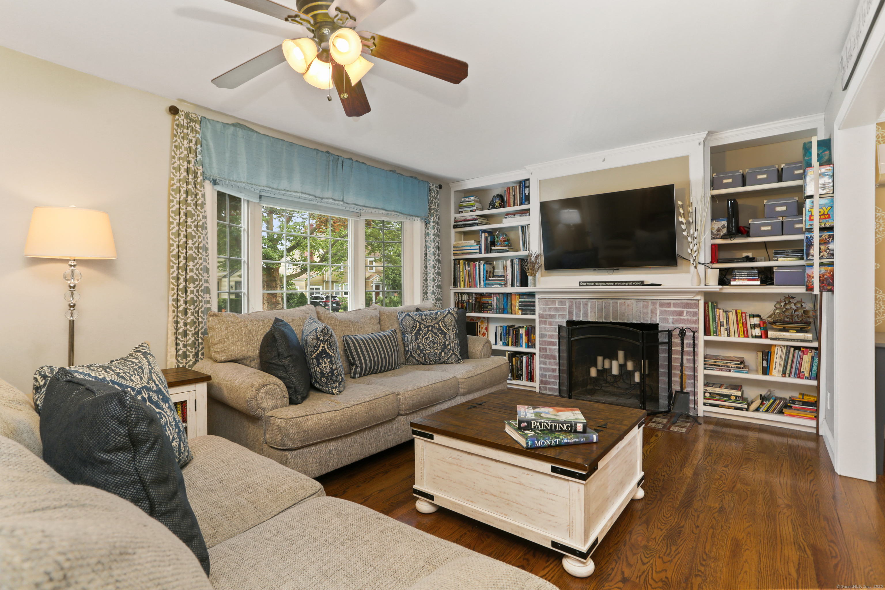 Property Photo: 630 Fairview Avenue CT 06606