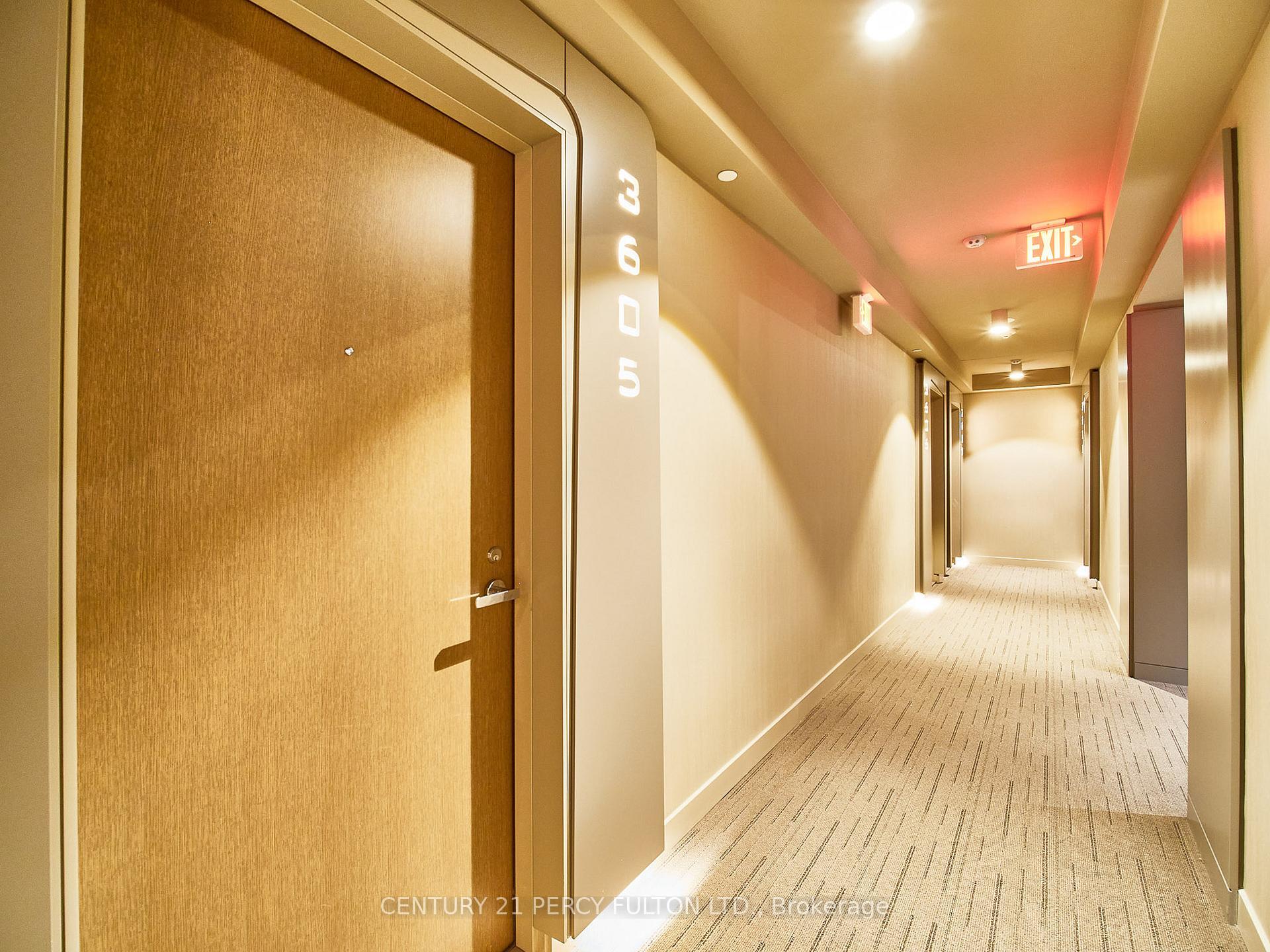 Property Photo: 1 Bloor Street E 3605 ON M4W 1A9
