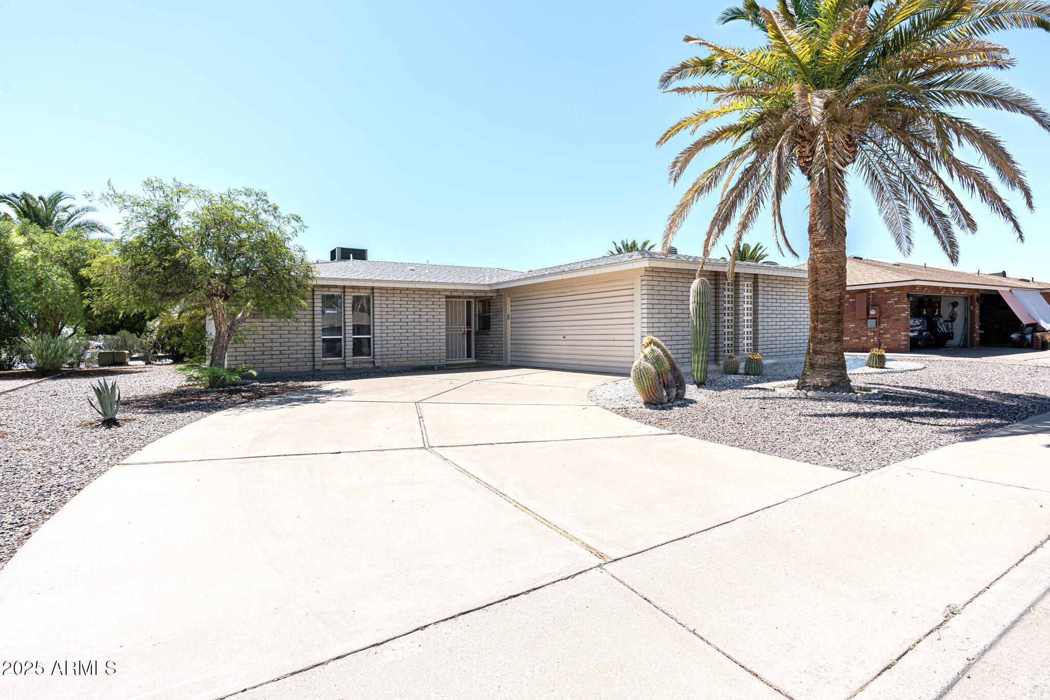 Property Photo: 1050 S Roanoke -- AZ 85206