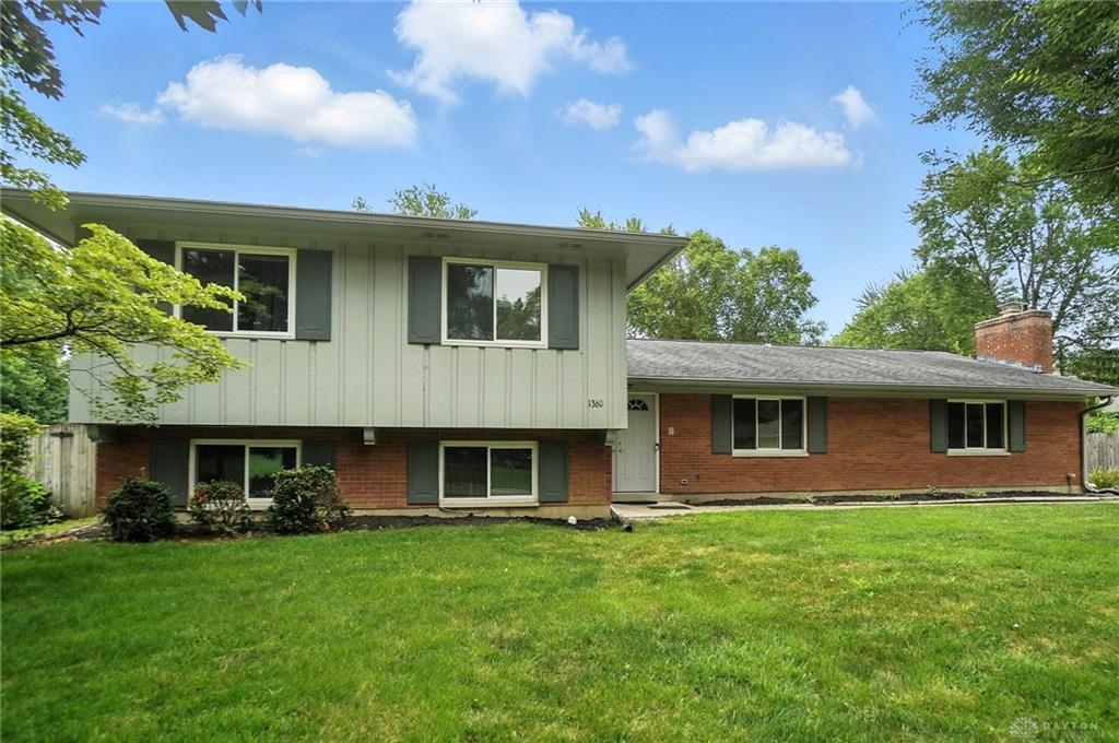 Property Photo:  1360 Fenway Court  OH 45458 