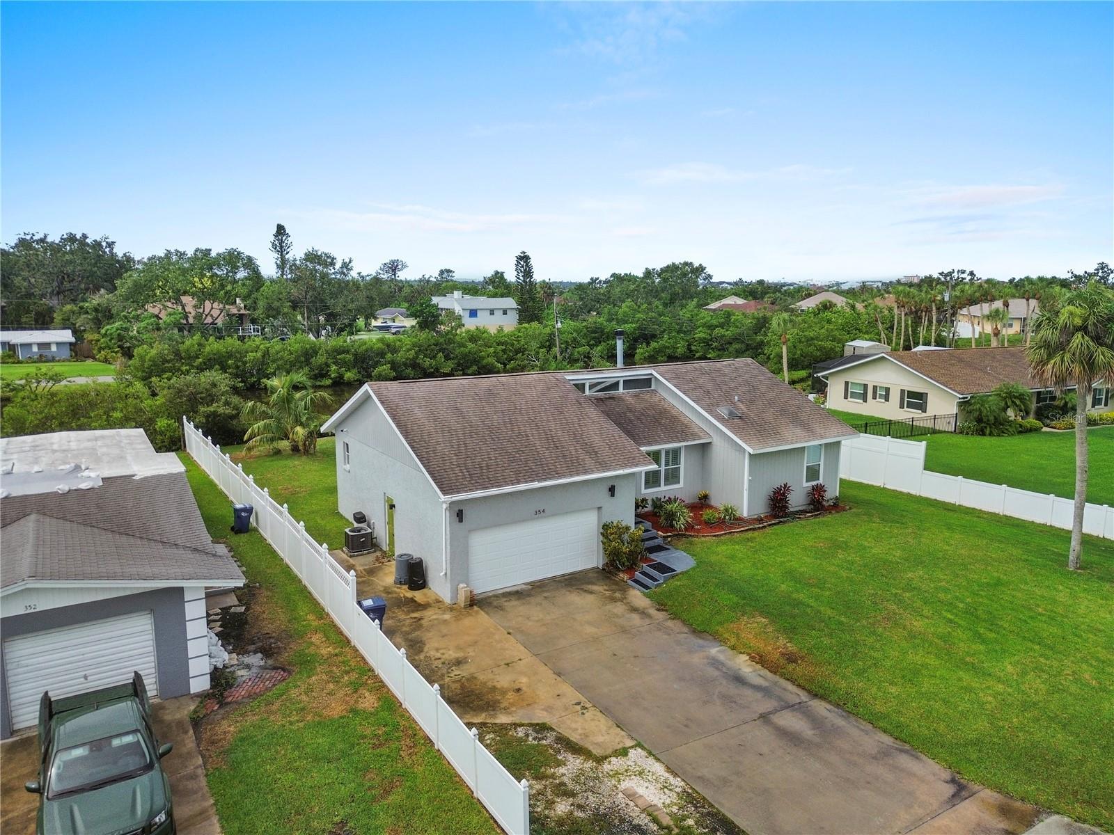 Property Photo: 354 Willow Lane FL 34222