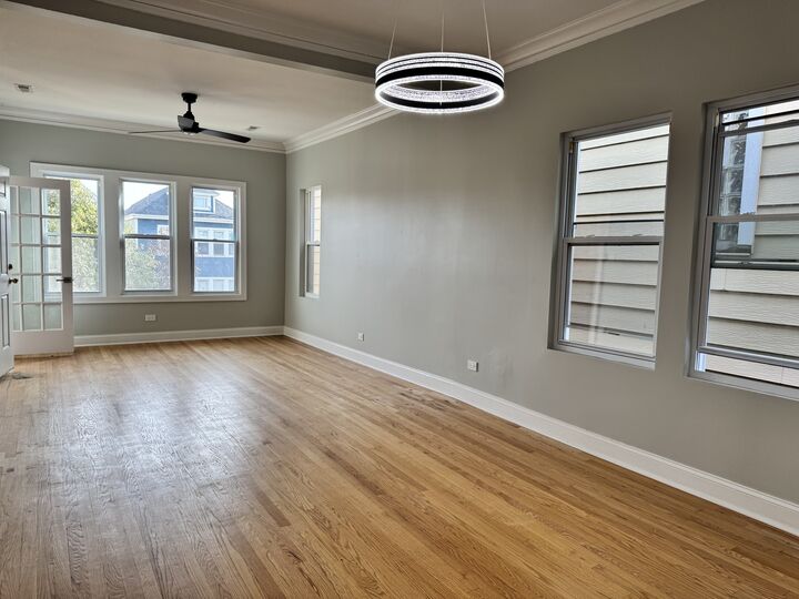 Property Photo: 1304 S 50th Avenue IL 60804