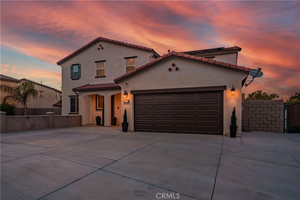 Property Photo: 11715 Periwinkle Place CA 91752