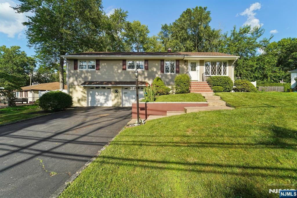 Property Photo: 33 Seneca Trail NJ 07470
