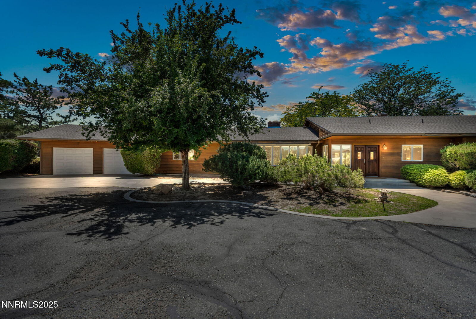 Property Photo:  1405 Primrose Lane  NV 89423 