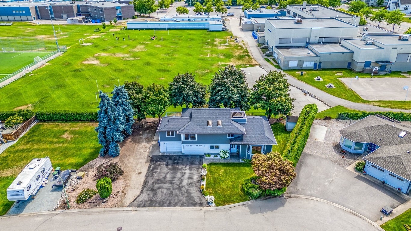 Photo de la propriété: 685 Richards Road BC V1X 2X5