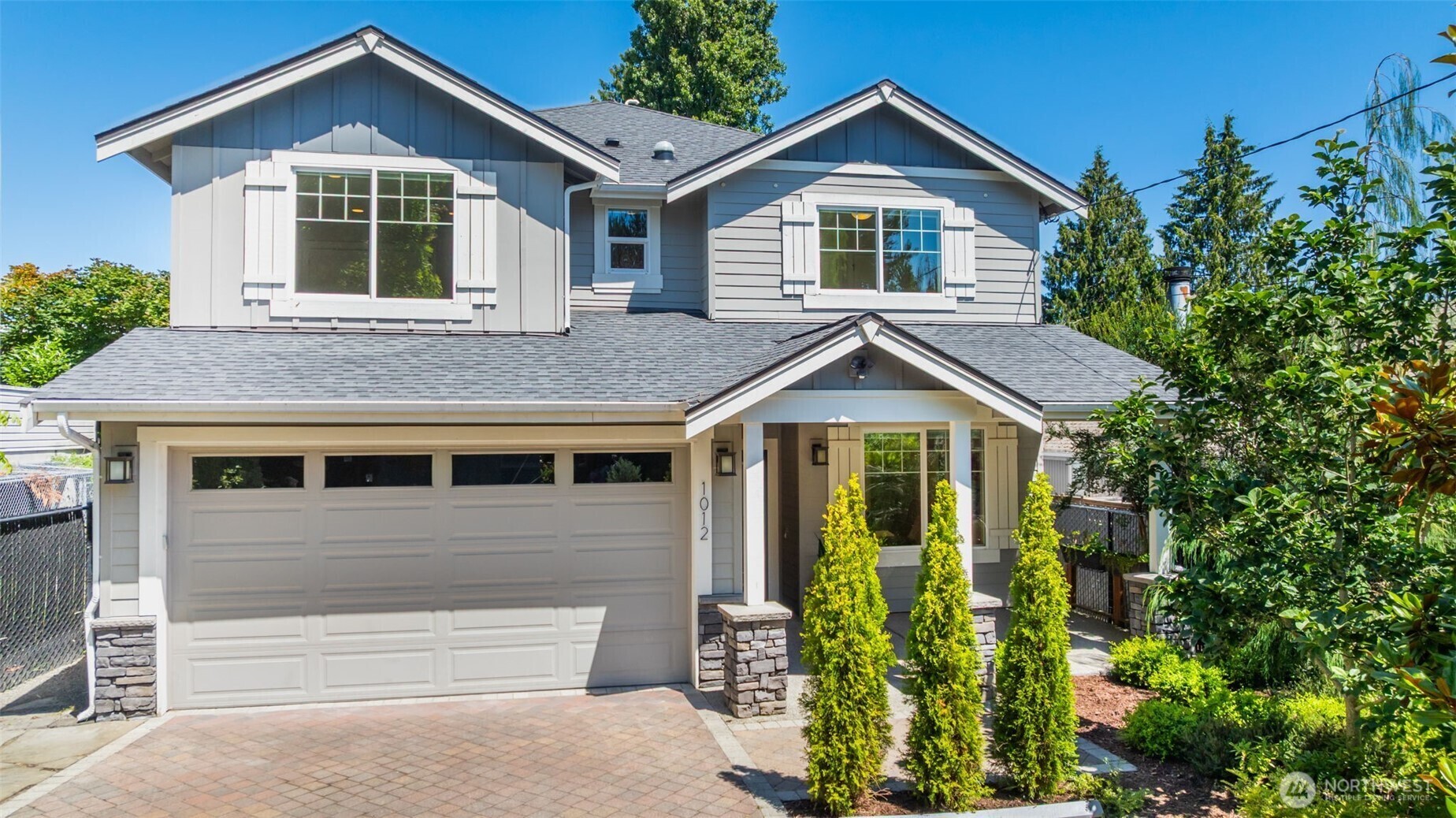 Property Photo: 1012 NE 94th Street WA 98115
