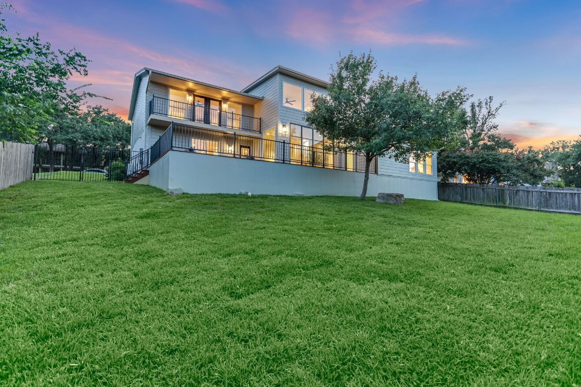 3104 Mistyglen Circle  Austin TX 78746 photo