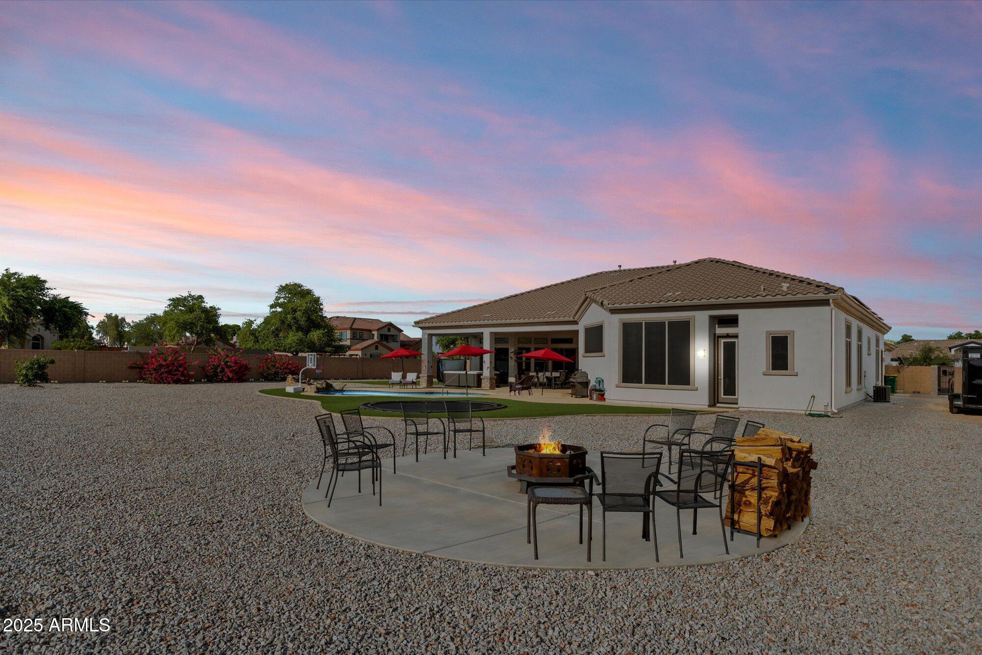 Property Photo: 10420 N Erin Court AZ 85355