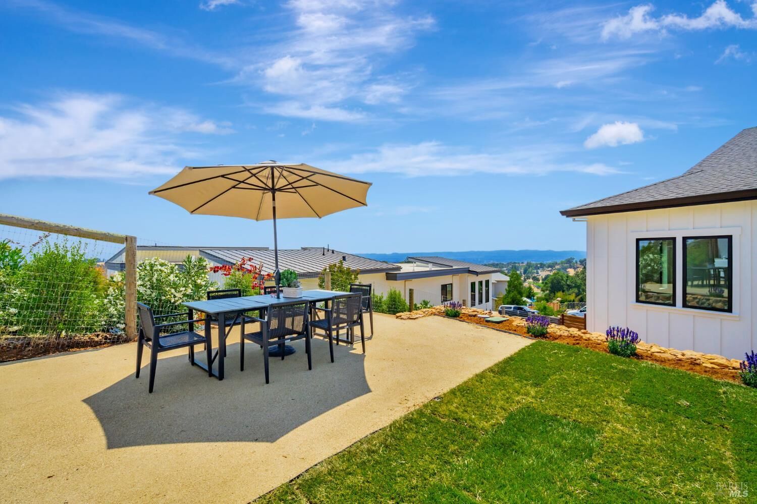 Property Photo:  3572 Southridge Drive  CA 95403 