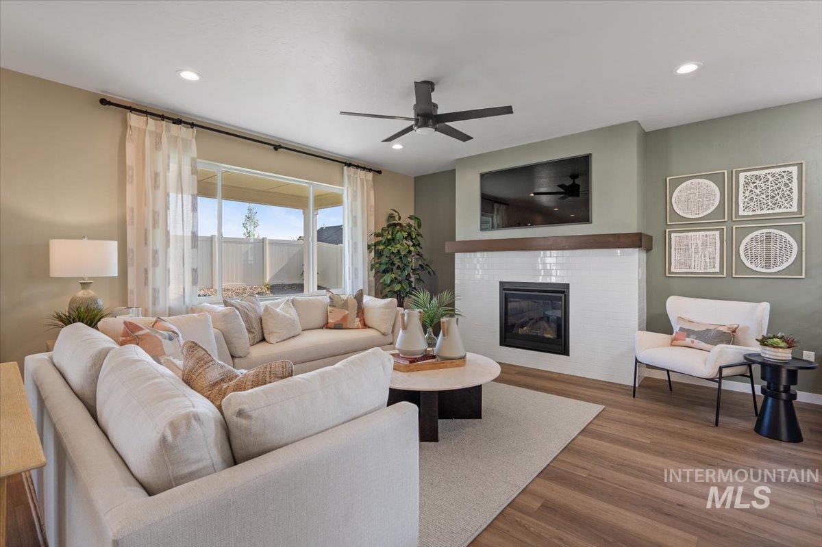 Property Photo: 2295 N Silver Wolf Pl ID 83669