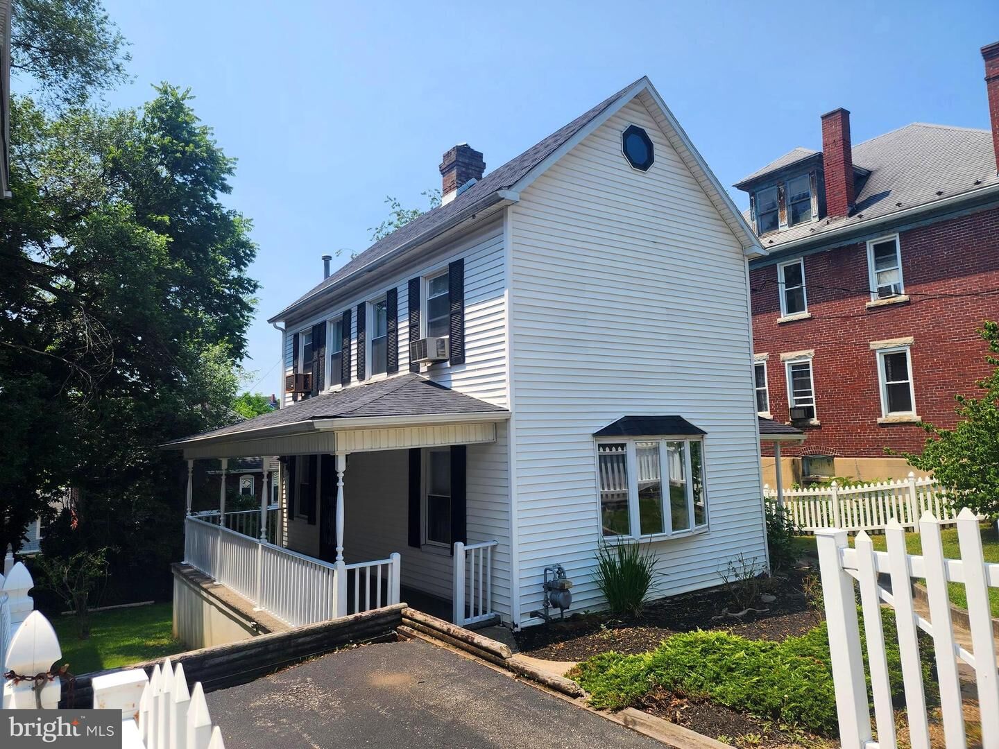 Property Photo: 520 Cumberland Street MD 21502
