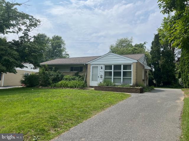Property Photo: 405 W Rosedale Avenue PA 19382
