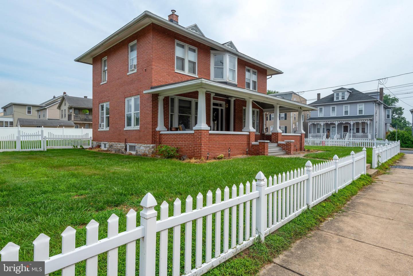 Property Photo:  53 E Hummelstown Street  PA 17022 