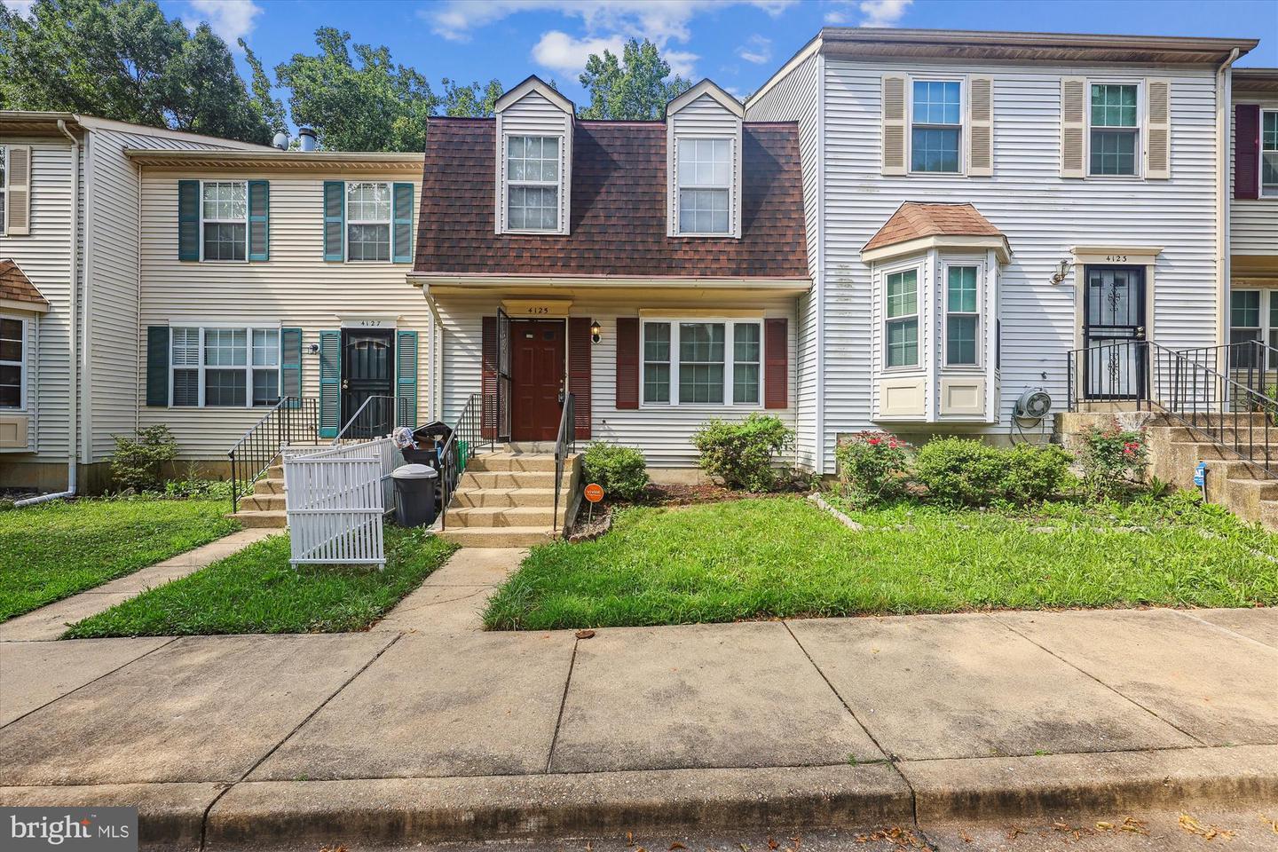 4125 Silver Park Terrace  Suitland MD 20746 photo
