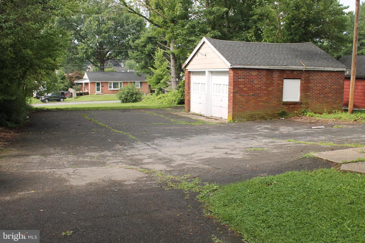 Property Photo:  1922 Columbia Avenue  PA 17603 