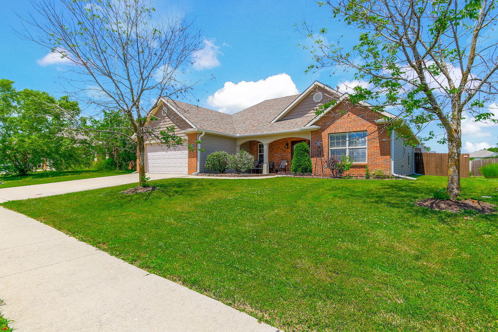 Property Photo: 5805 Vero Way MO 65201