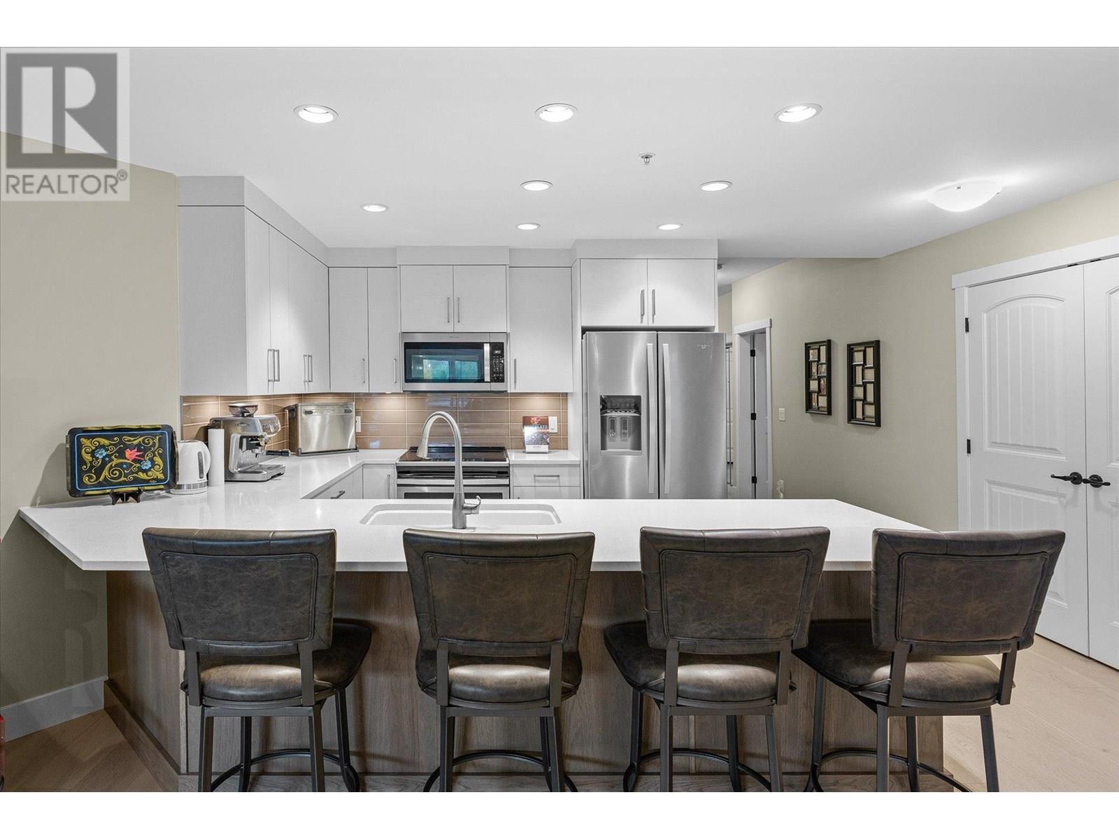 Property Photo: 3865 Truswell Road 204 BC V1W 3K9