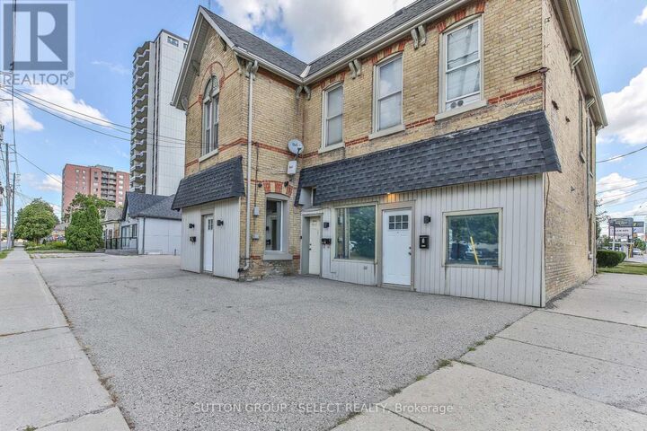 330 Burwell Street — photo 1