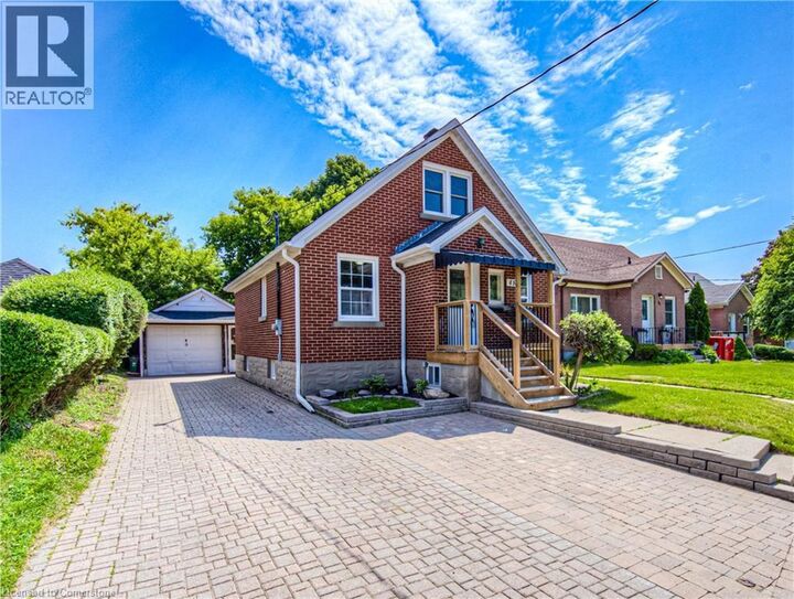 Property Photo:  48 Ellis Avenue  ON N2H 4G7 