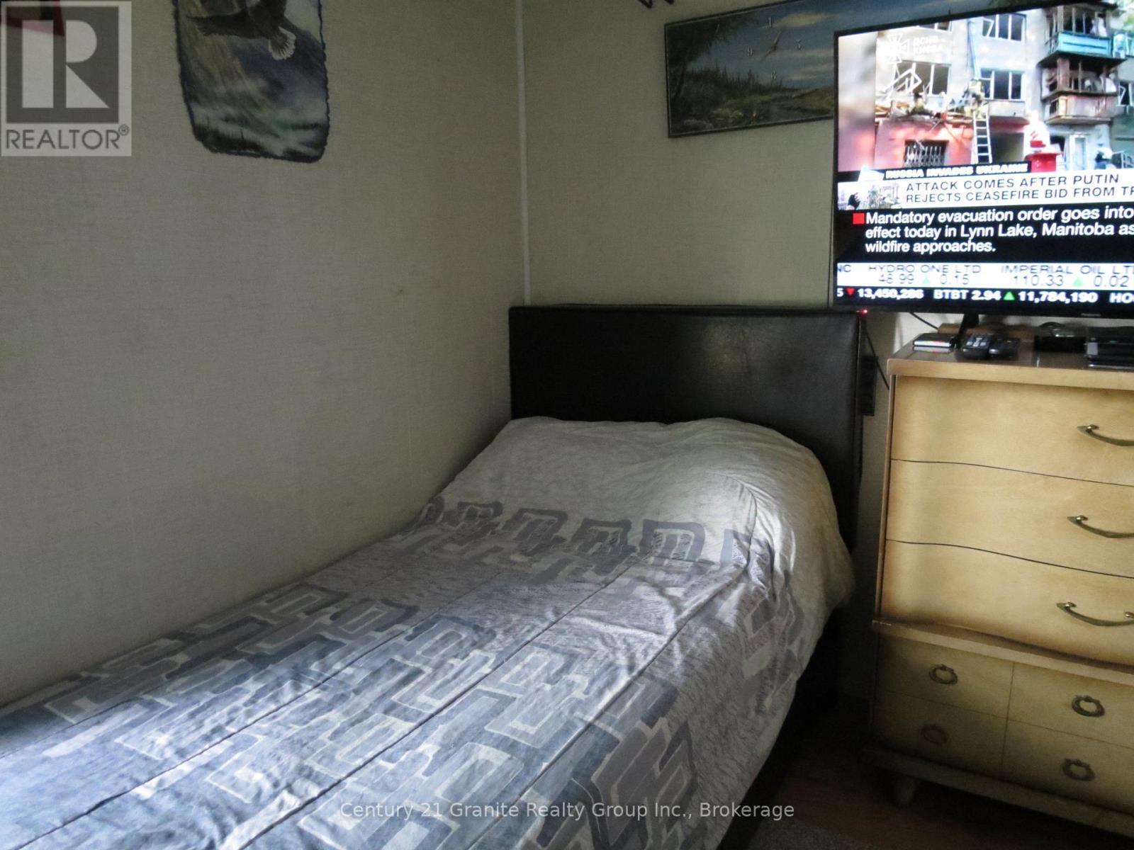 Property Photo:  1053 Buttercup Drive  ON K0L 3C0 