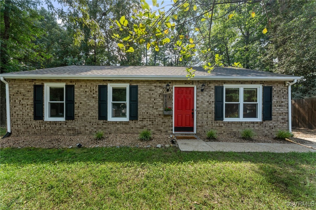 Property Photo: 9324 Bent Wood Lane VA 23237