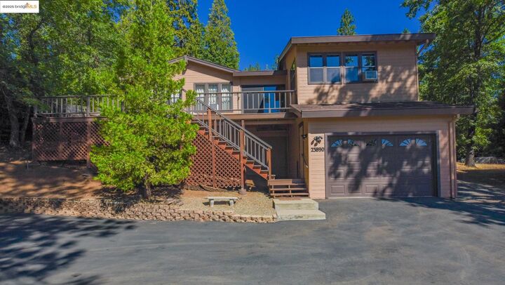Property Photo: 23890 Pack Trail Road CA 95370