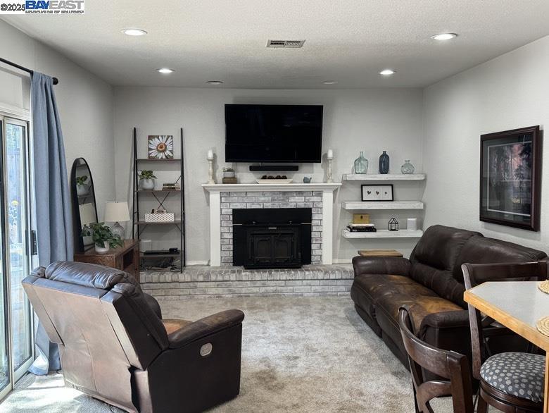 Property Photo: 4533 Santa Cruz Ct CA 94536