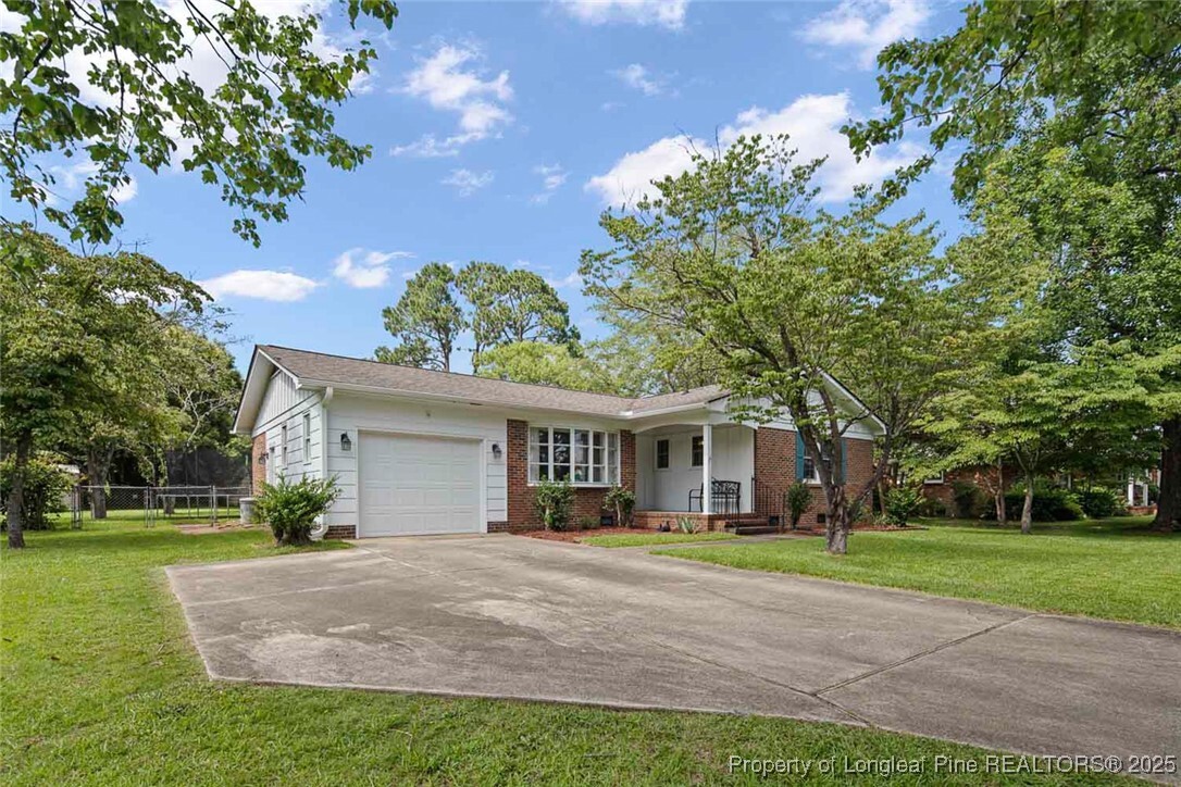 Property Photo: 7526 Overbrook Drive NC 28303