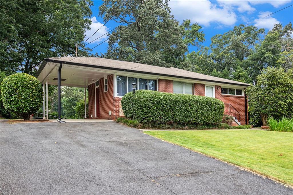 Property Photo: 243 Indian Trail GA 30068